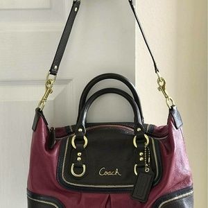 Gorgeous Coach Purse